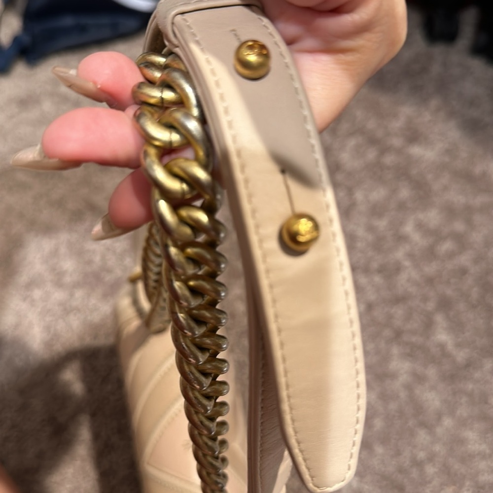 Chanel Le Boy View 5